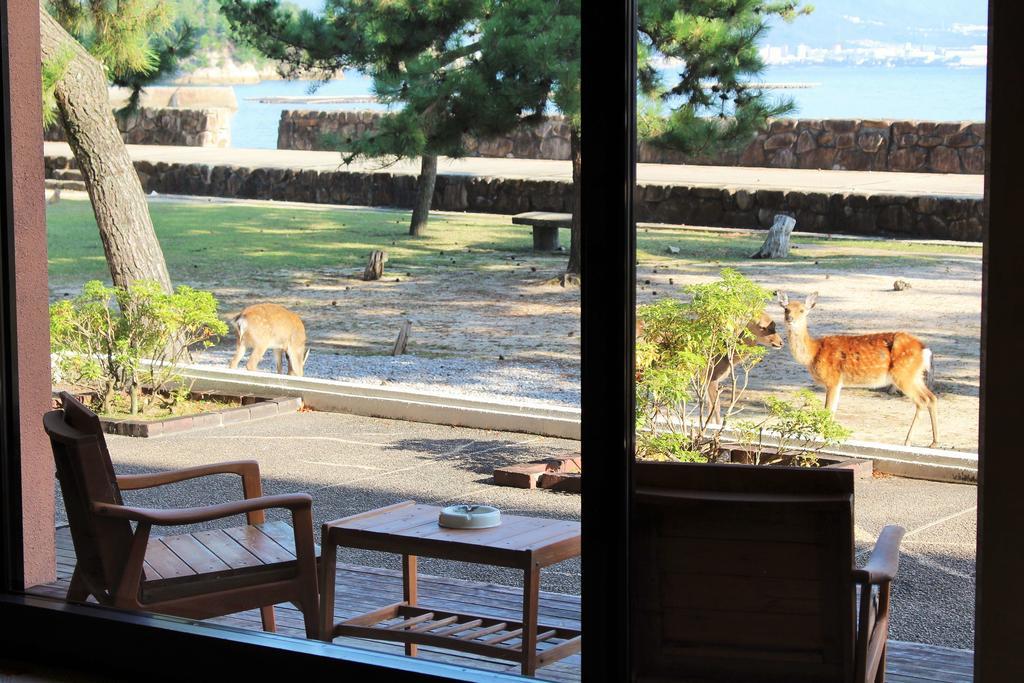 Miyajima Seaside Hotel Itsukushima Bagian luar foto